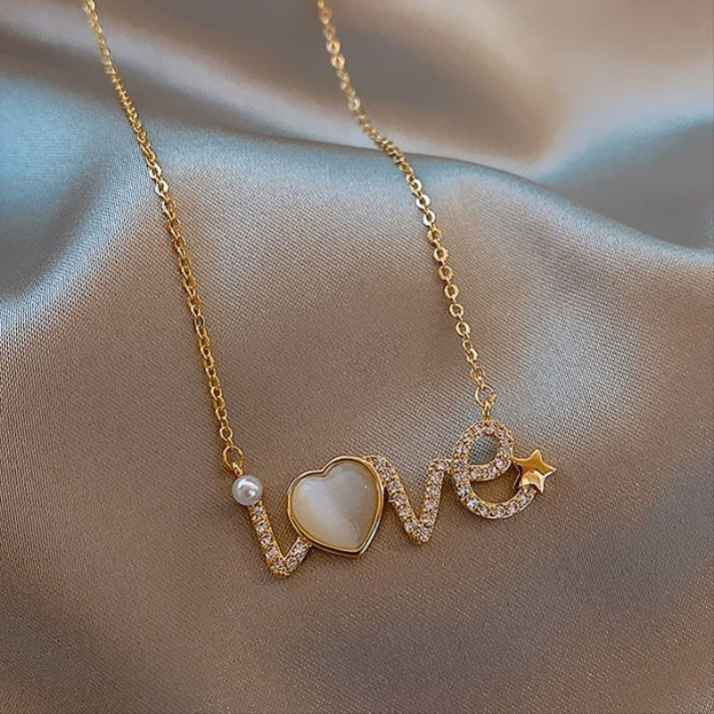 Collar con Colgante de Amor y Piedra Ojo de Gato (Estilo 2020)